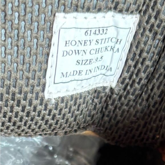 Red Tape Desert Boots In Brown Leather - Picture 2 of 11